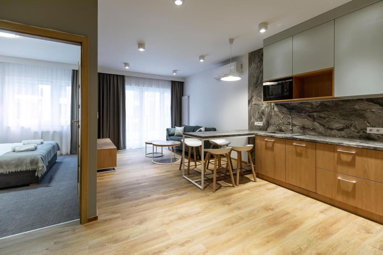 Cotton House Apartment Lodź Bagian luar foto